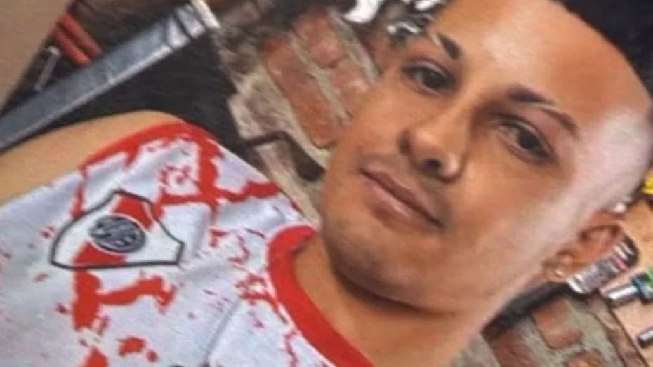Alejandro S. cumplió una pena por lesiones leves y amenazas coactivas cometidas contra la víctima.