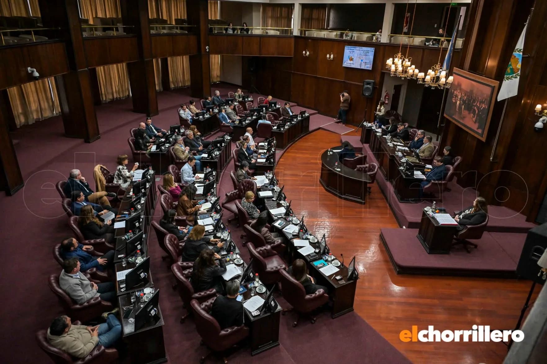 Diputados aprobó plan de desendeudamiento familiar impulsado por Poggi.