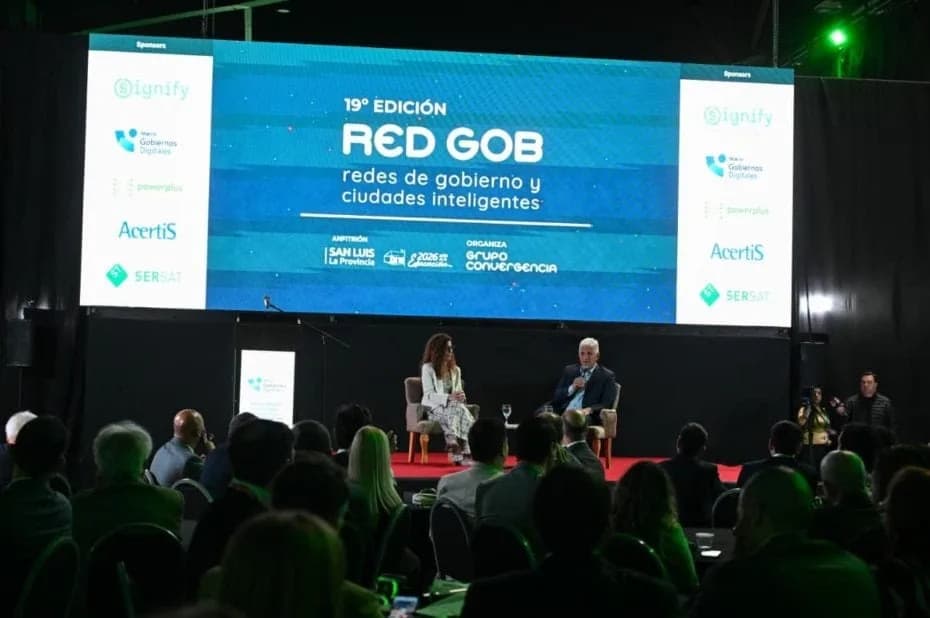 Poggi abrió el Encuentro Nacional de Redes de Gobierno y Ciudades Inteligentes