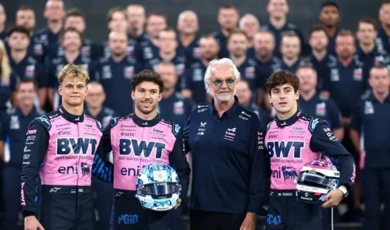 Todo el equipo completo de Alpine para la temporada 2026 de la F1.